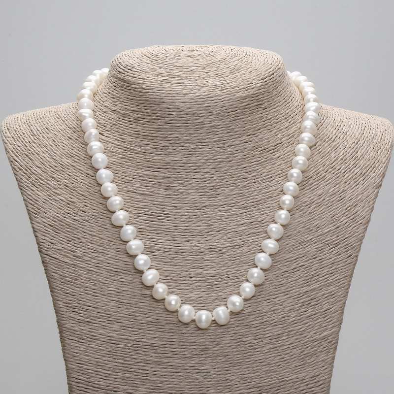 Naszyjnik z naturalnych pereł rzecznych 8,5–9×7,5–8 mm, długość 45 cm ± 5 cm, przedłużający łańcuszek