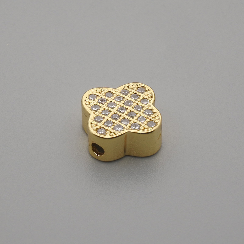 Koralik-wkładka w kształcie koniczyny z cyrkoniami, kolor metalu: złoto, średnica 10 mm ±, otwór 1,6 mm ±, za 1 szt.