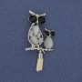 Broszka-kulon Sowa z kocim okiem, kryształkami strassowymi, metal srebrzysty, średnica 24 mm ±, długość 50 mm ±