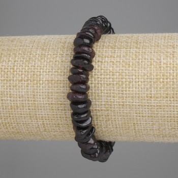 Bransoletka z drobinek granatu, średnica 9-12×2-4,5 mm, długość 18 cm ± elastyczny sznurek