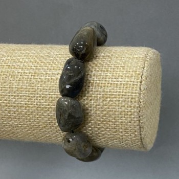 Bransoletka z labradorytu fasetowana 17–21×10–14 mm ±, długość około 18 cm, na elastycznej bazie