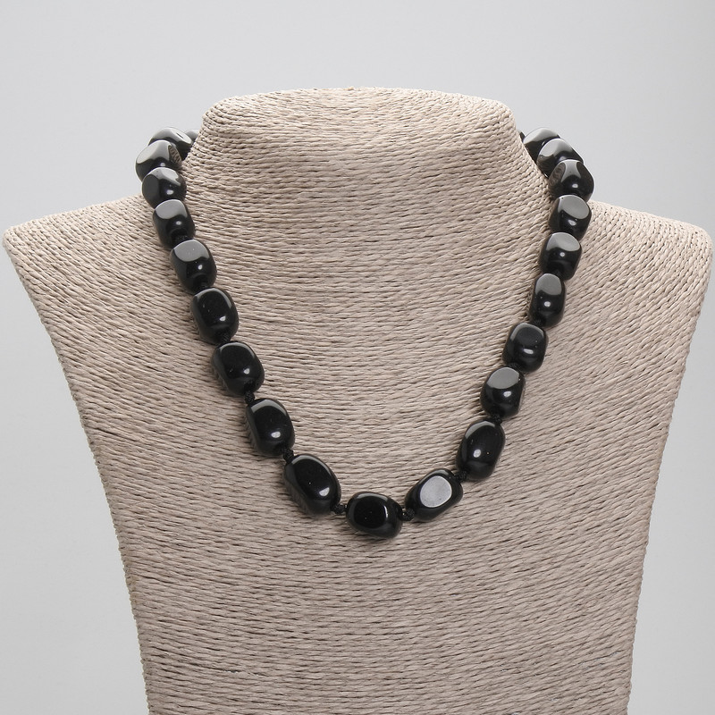 Naszyjnik z agatu w formie bloczków, średnica 15–18×10–11 mm, 5 mm ±, długość 45 cm ± z zapięciem