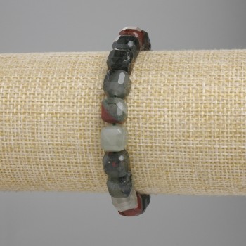 Bransoletka z czerwonego jaspisu, fasetowane kostki 8,5×8,5 mm, długość 18 cm ±, elastyczna