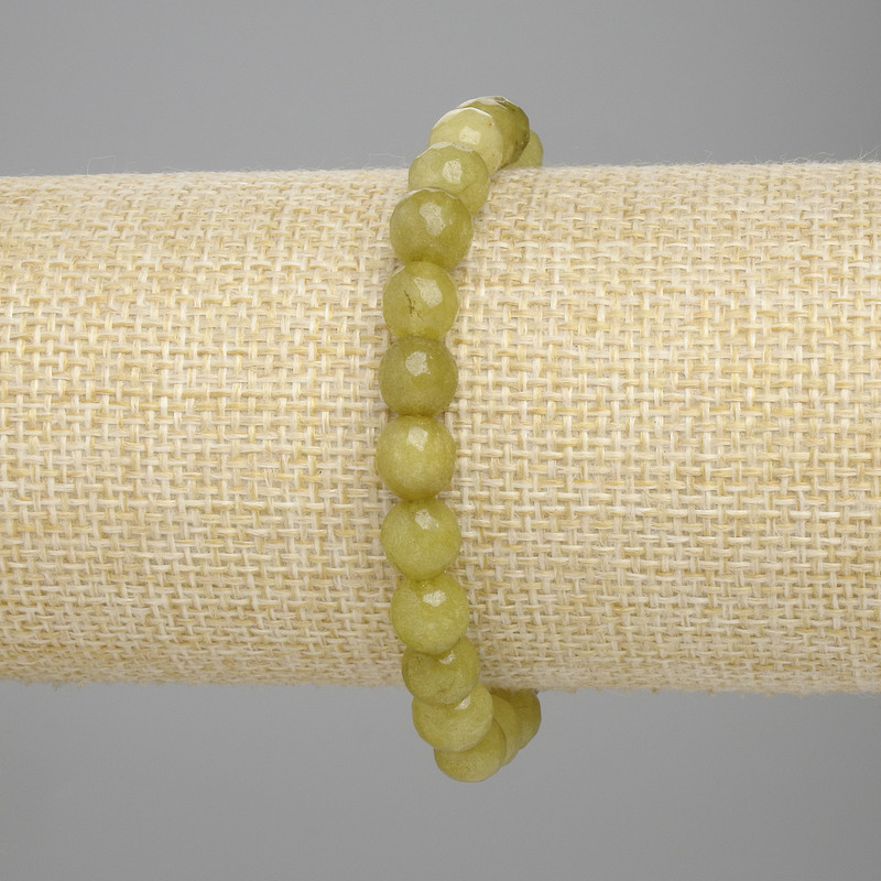 Bransoletka z chryzolitu (olwin) - fasetowane kuleczki, średnica około 7,5 mm, długość 18 cm, elastyczna żyłka