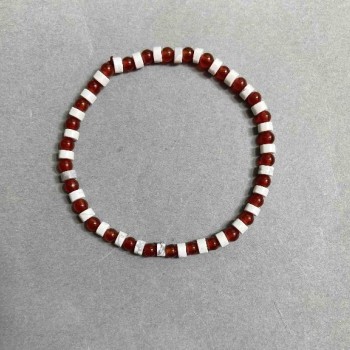 Bransoletka z karneolu i kaolonu, gładka kulka 4 mm+- kaolon rondel 5×3 mm+-, długość 18 cm+- na elastycznej gumce