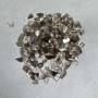 Drobiny naturalnego topazu dymnego bez otworu 2–12×3–5 mm± (za 100 g±)