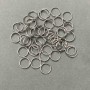 Pierścień sprężynowy zaciskowy, średnica 8 mm, metal w kolorze srebra, opakowanie 1 kg