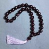 Różańce z granatu, gładkie kulki, średnica około 10 mm, 33 koraliki