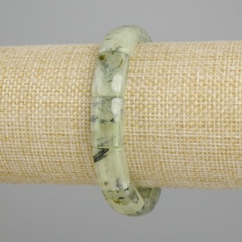 Bransoletka z prehnitem, gładkie ogniwa, średnica 16-17×10-11 mm ±, długość 18 cm ±, elastyczna