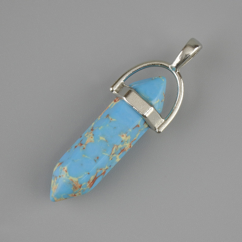 Wisiorek z wariścytu w formie sześciokątnnego kryształu 30×8×41 mm+