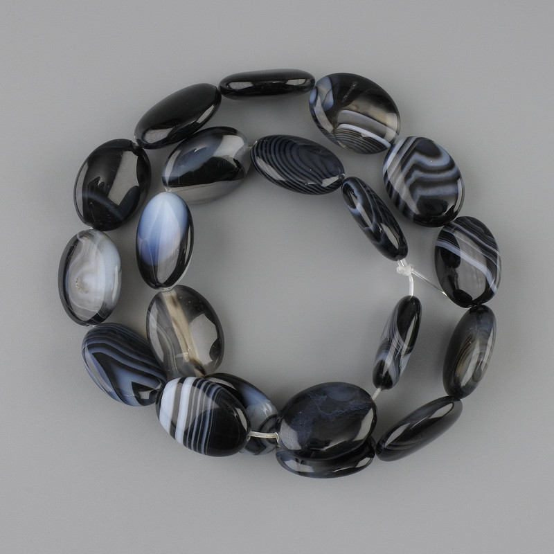 Koraliki agat owalne płaskie 19,5–20×15 mm, długość nici 38 cm