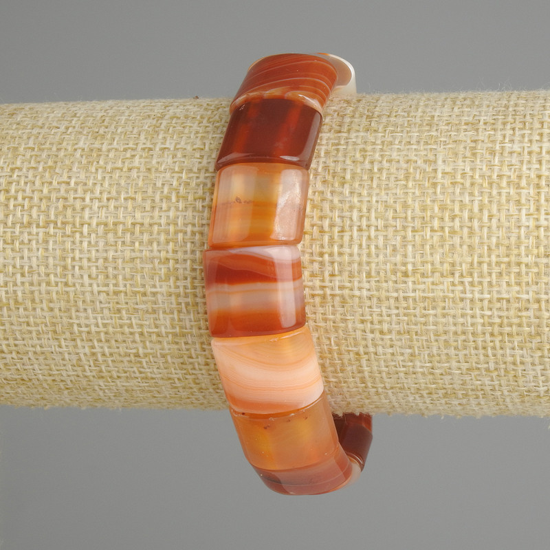 Bransoletka z agatu, gładkie ogniwa, średnica 15×12 mm, 5–13 mm ±, długość 18 cm ±, elastyczna