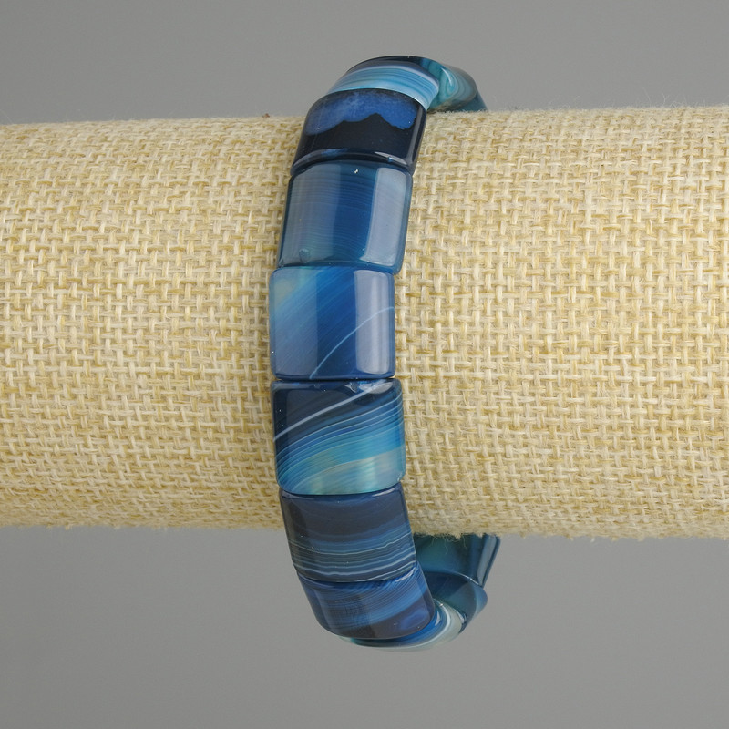 Bransoletka z agatu, gładkie ogniwa, średnica 15×12–13 mm, długość 18 cm ± elastyczna