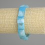 Bransoletka z błękitnego agatu, kwadratowe fasetowane koraliki o średnicy 12×12 mm, długość 18 cm, na elastycznej nici