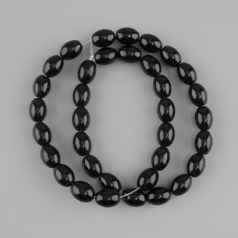 Koraliki z agatu w formie ziaren, średnica 10,5–11×8 mm, długość około 38 cm na żyłce