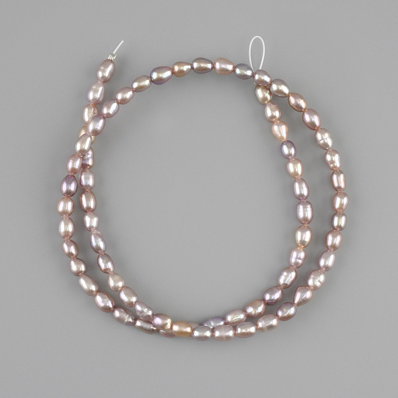 Koraliki z naturalnych pereł rzecznych 4,5-5×3,5-4 mm, długość około 36 cm