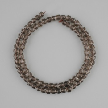 Koraliki topazu dymnego fasetowane w kształcie kostki, średnica 4,5–5 mm, długość 38 cm ±