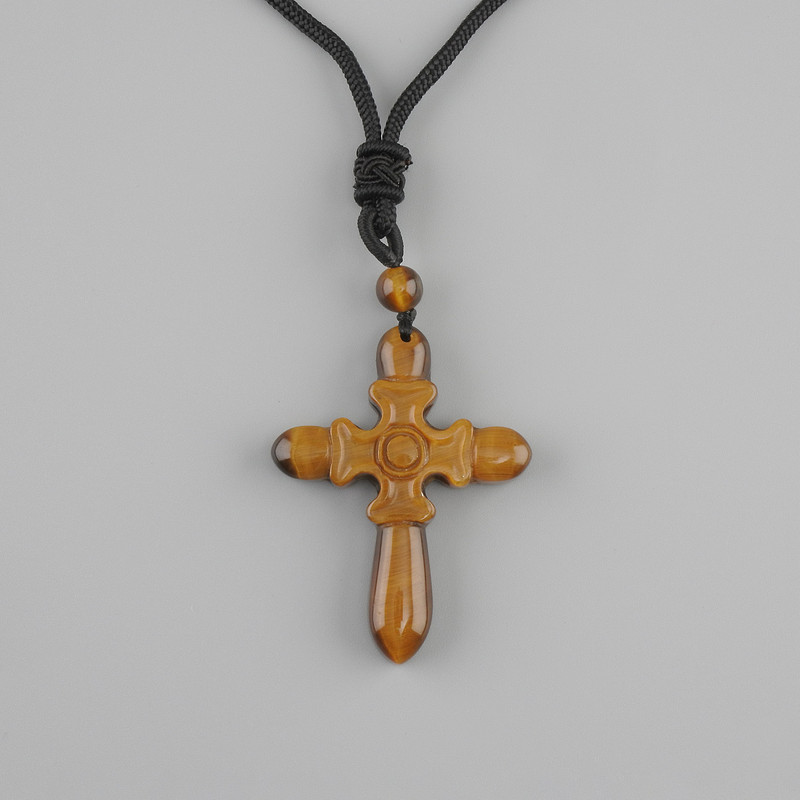 Wisiorek «Krzyż» z tygrysiego oka, średnica 47×36 mm ± na czarnym sznurku z regulacją długości, długość 78 cm+