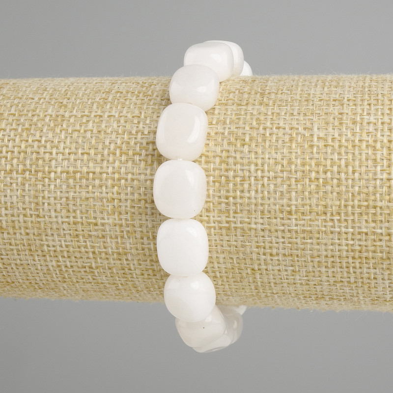 Bransoletka z białego kwarcu, galetówka, średnica 12–13×10 mm, długość 18 cm, na elastycznej gumce