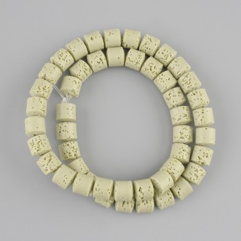 Koraliki z lawy wulkanicznej cylindryczne 8×8 mm ± na żyłce, długość 38 cm+