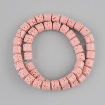 Koraliki różowe z lawy wulkanicznej, cylindryczne, średnica 8×8 mm, na nici, długość 38 cm+