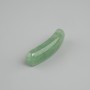 Koralik-wstawka z nefrytu wygięta, z otworami 36×10×6 mm+