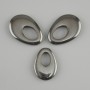 Wisiorek w kształcie kropli z hematytu, średnica 27×19 mm ±, średnica otworu 12×8 mm ±