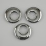 Wisiorek w kształcie pączka z hematytu, średnica 22×3–3,5 mm, średnica otworu 11 mm