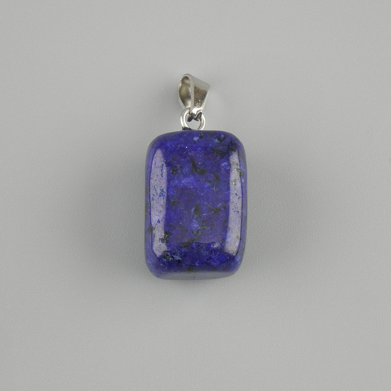 Wisiorek Totem z lazurytu, bryłka 14×11×11 mm, długość 23 mm, różne rozmiary