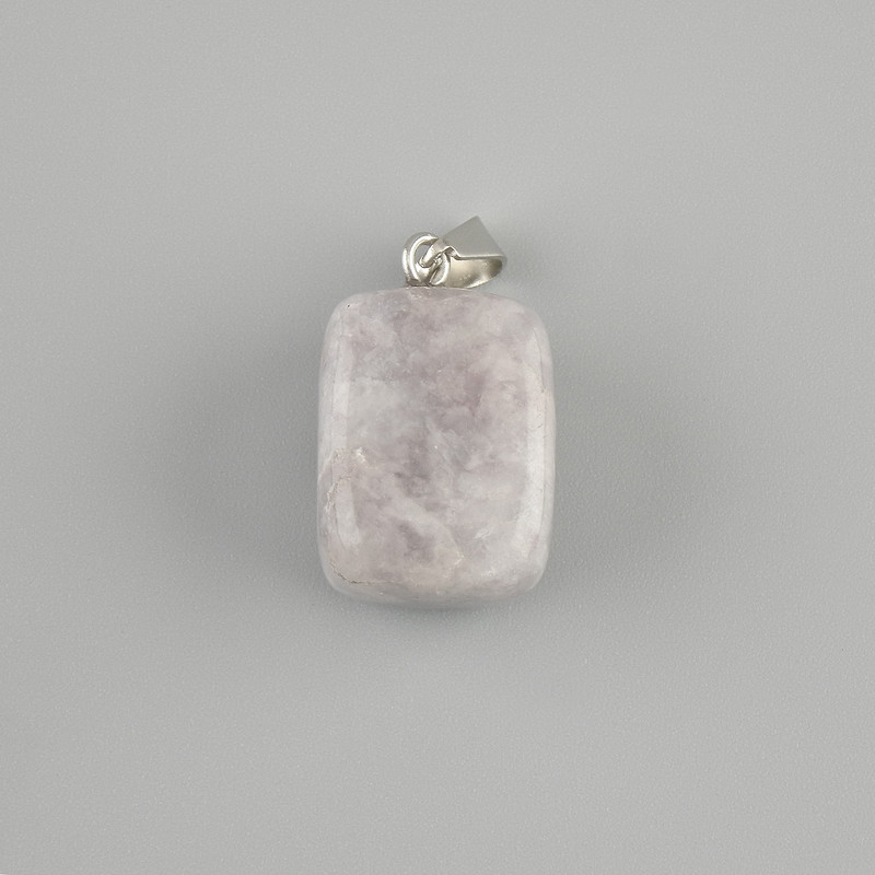 Wisiorek Totem z lepidolitu, kostka 14×11×11 mm, długość 23 mm, różne rozmiary
