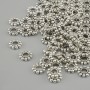 Koralik-wkładka jubilerska w kolorze srebrnym, średnica 6 mm ±, otwór 3 mm ±, opakowanie 20 g (~ok. 93 szt.)