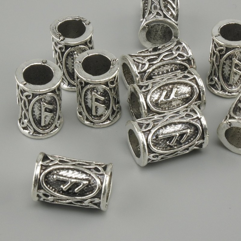 Koralik ozdobny – runa skandynawska, średnica 13×9 mm, otwór 6 mm, srebrzysty kolor metalu, wykończenie. 10 szt.