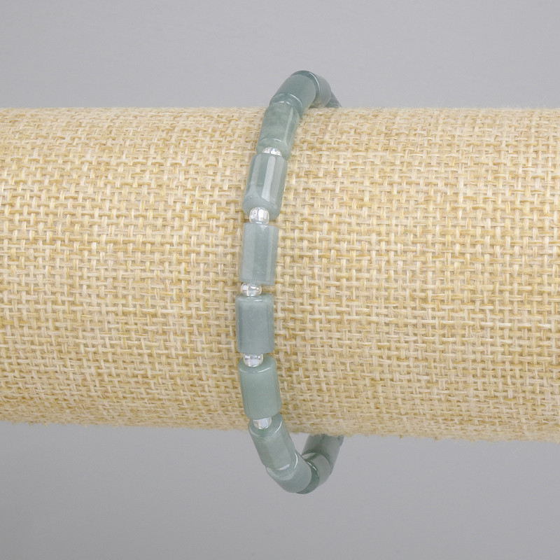 Bransoletka Jadeit walec, średnica 8x5mm+- koralik 3mm+-, długość 18cm+- stretch