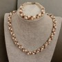 Zestaw: perły i czeskie kryształy, naszyjnik o długości ok. 43 cm ± oraz bransoletka o długości ok. 18 cm ± na zapięcie