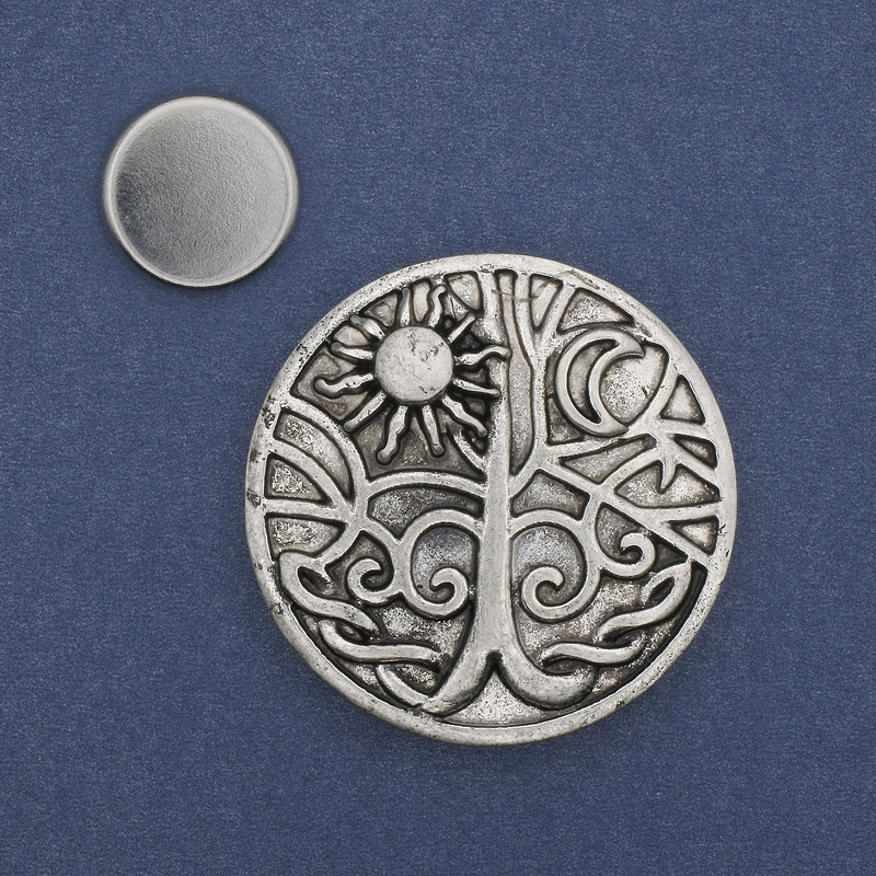 Broszka magnetyczna „Akcent” – srebrzysty metal 41 mm+