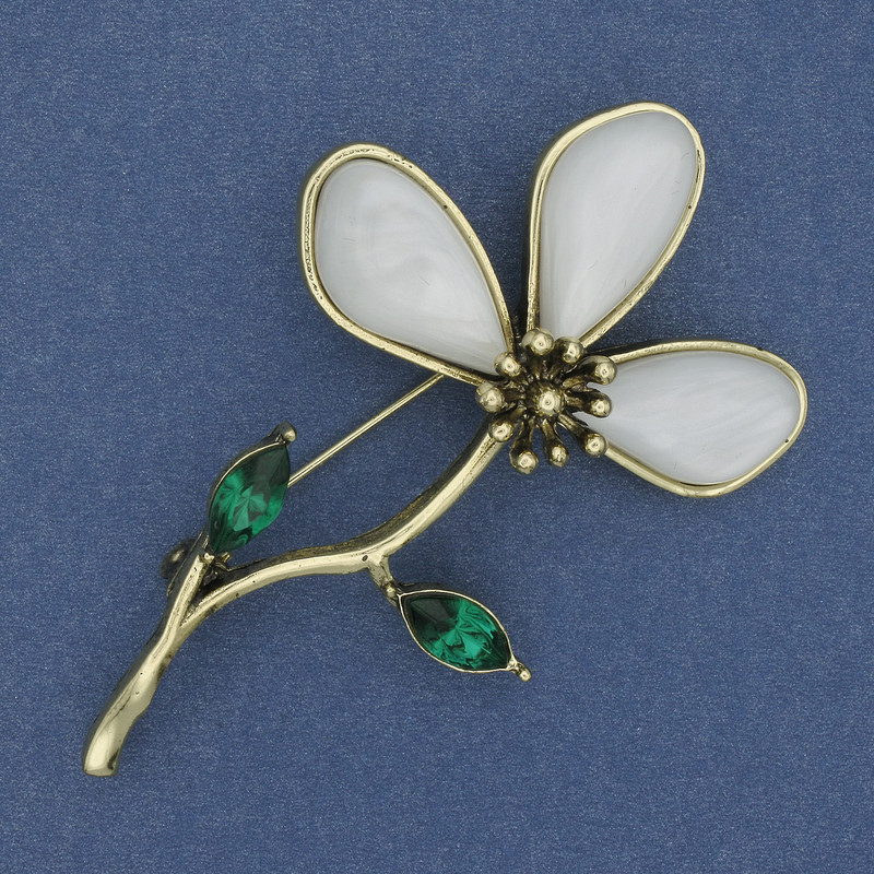 Broszka-wisiorek «Kwiat» z cyrkoniami, złoty metal, 70×45 mm+