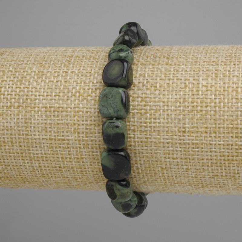 Bransoletka z jaspisu oceanicznego, fasetowane kuleczki, średnica 8–11×8–10 mm, długość 18 cm, na elastycznym sznurku