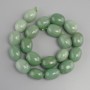 Koraliki nefrytu owalne, średnica 19-20×15-16 mm, długość 39 mm ±