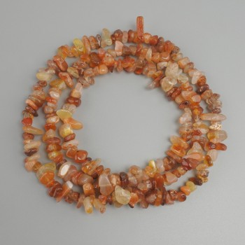 Koraliki karneol w kawałkach, średnica 6-14×4-6 mm, 5 mm ±, długość 78 mm ± na żyłce