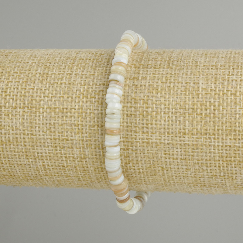Bransoletka z muszli skarfarki w kształcie rondeli, średnica 5×1,5–2 mm, długość 18 cm, elastyczna