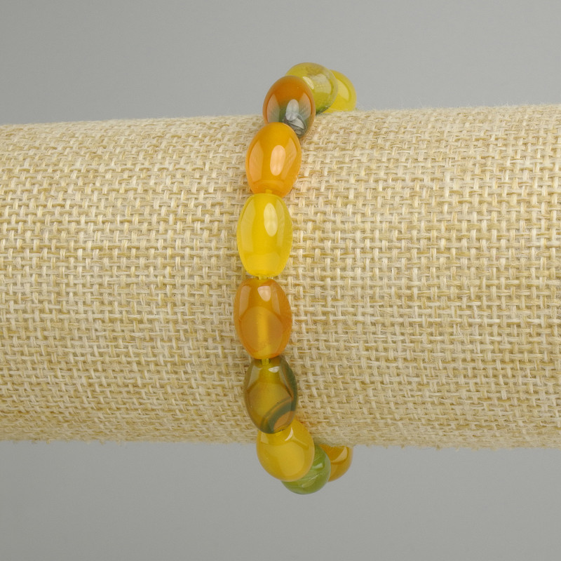 Bransoletka z agatu „Ziarenko”, średnica 12×8 mm ±, długość 18 cm ±, elastyczna