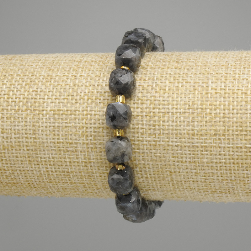 Bransoletka Lavrikit szlifowany kawałek, średnica 8-9 mm+- koraliki 3 mm+-, długość 18 cm +- elasticzna