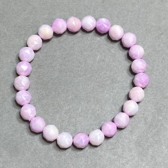Bransoletka czeskie kryształy fasetowane kulka 8mm+-, długość 18cm +- elastyczna