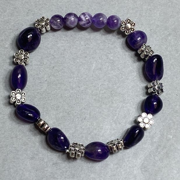 Bransoletka Ametyst kulka 6mm+- otoczak 8-10x7-8mm+-, długość 18cm +- stretch