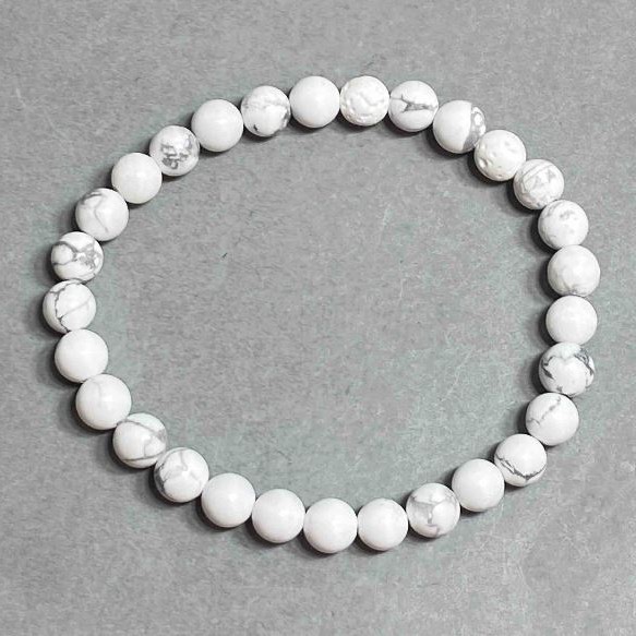 Bransoletka howlit gładkie kulki 6 mm, długość 18 cm, elastyczna