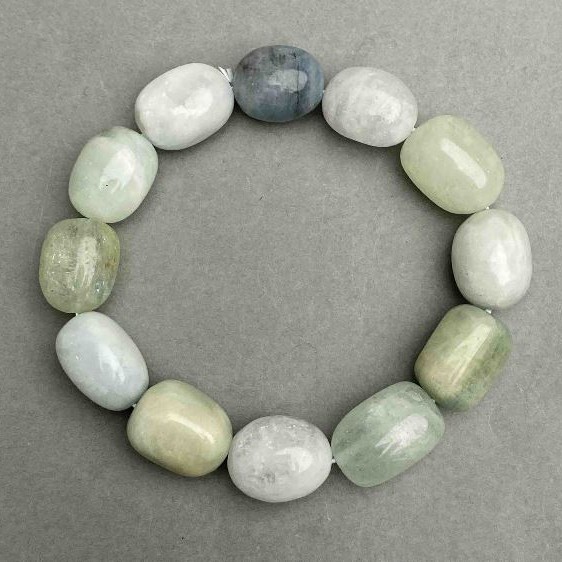 Bransoletka z morganitu, otoczka 15–18×12–13, 5 mm ±, długość 18 cm ± na gumce (stretch)