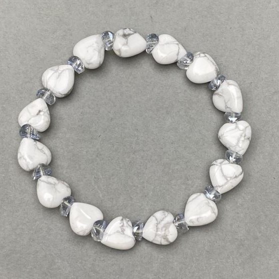 Bransoletka Kahlong serce 10 mm ± - koraliki w stylu Swarovskiego 6×3 mm ±, długość 18 cm ±, na gumce (stretch)
