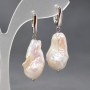 Kolczyki barokowe perły 24x15 mm+-, długość 40 mm+