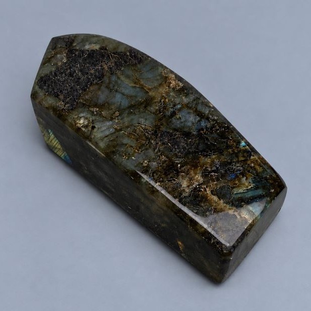 Kamień pamiątkowy naturalny Labradoryt 16, 5x17x5 cm+- waga 1169 g