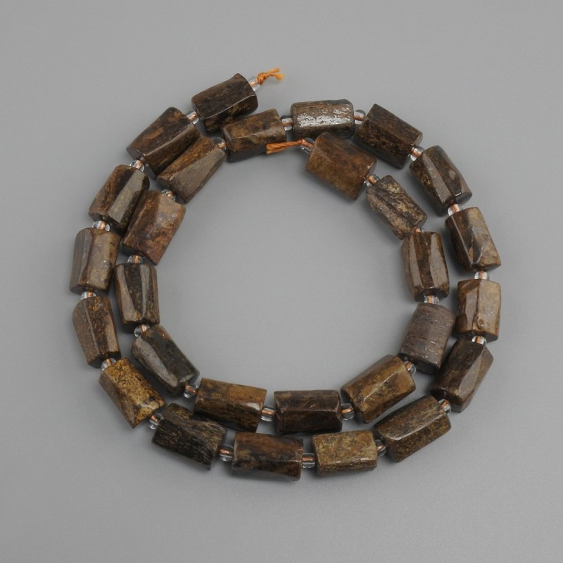 Koraliki z bronzytu łamanego, średnica 11-3x7-9 mm+- koralik 3 mm+-, długość 40 cm+